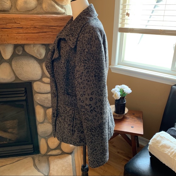 Leopard Print Pea Coat - Picture 2 of 7